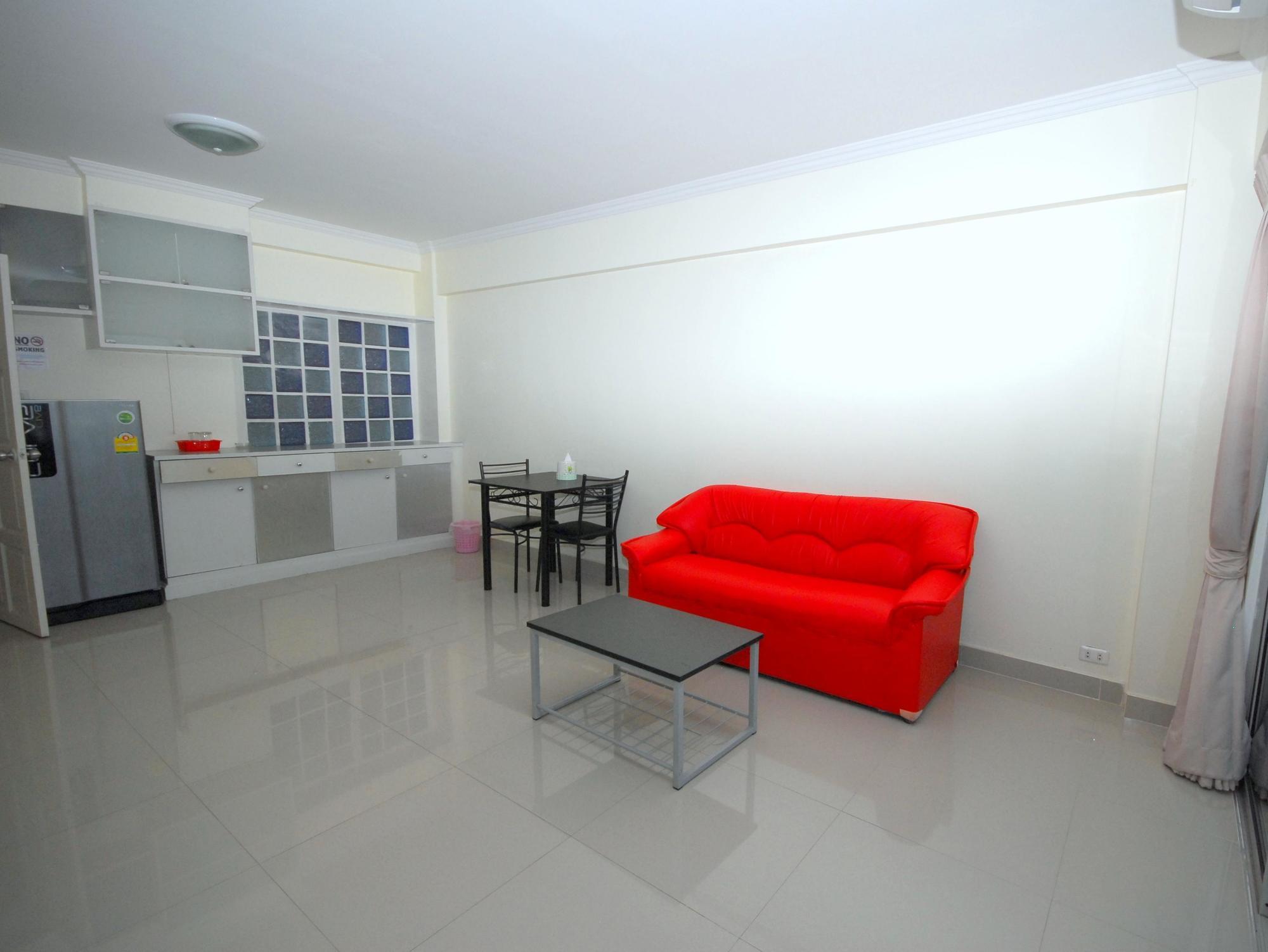 הוסטל פאטאיה Cozy Loft מראה חיצוני תמונה