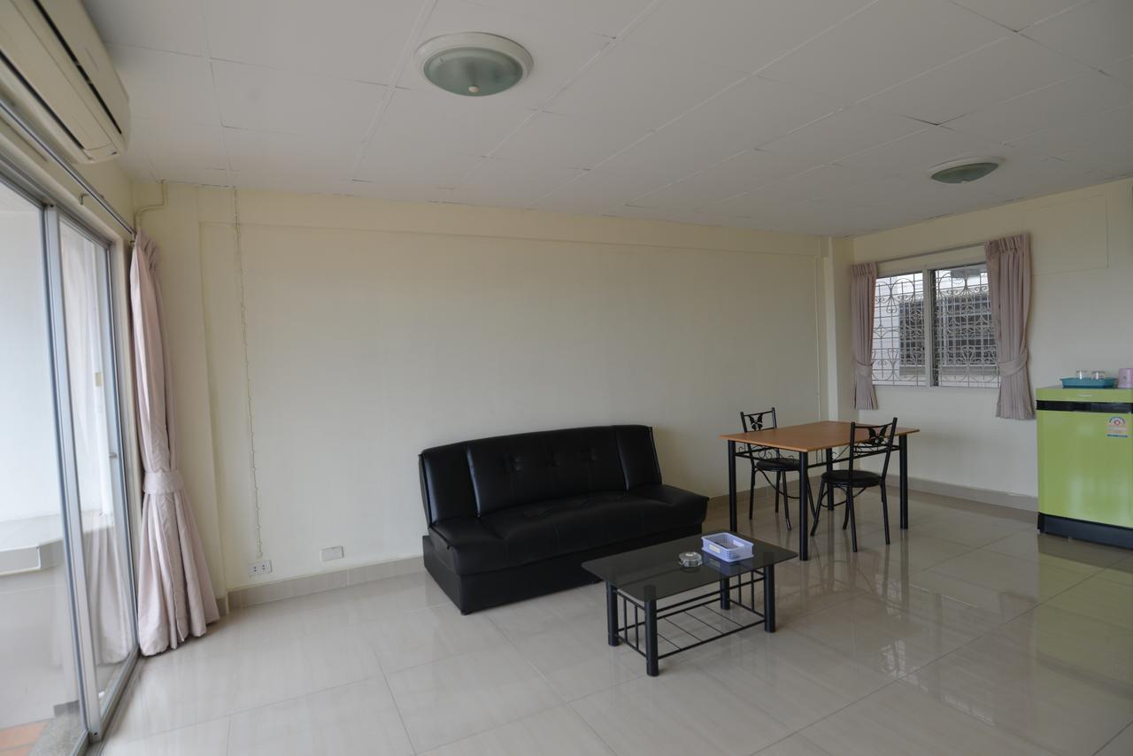 הוסטל פאטאיה Cozy Loft מראה חיצוני תמונה