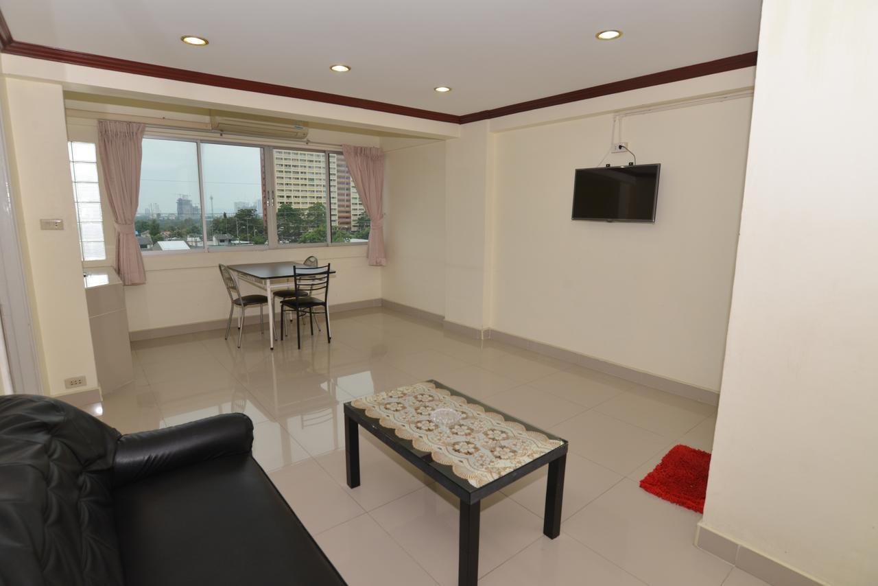 הוסטל פאטאיה Cozy Loft מראה חיצוני תמונה